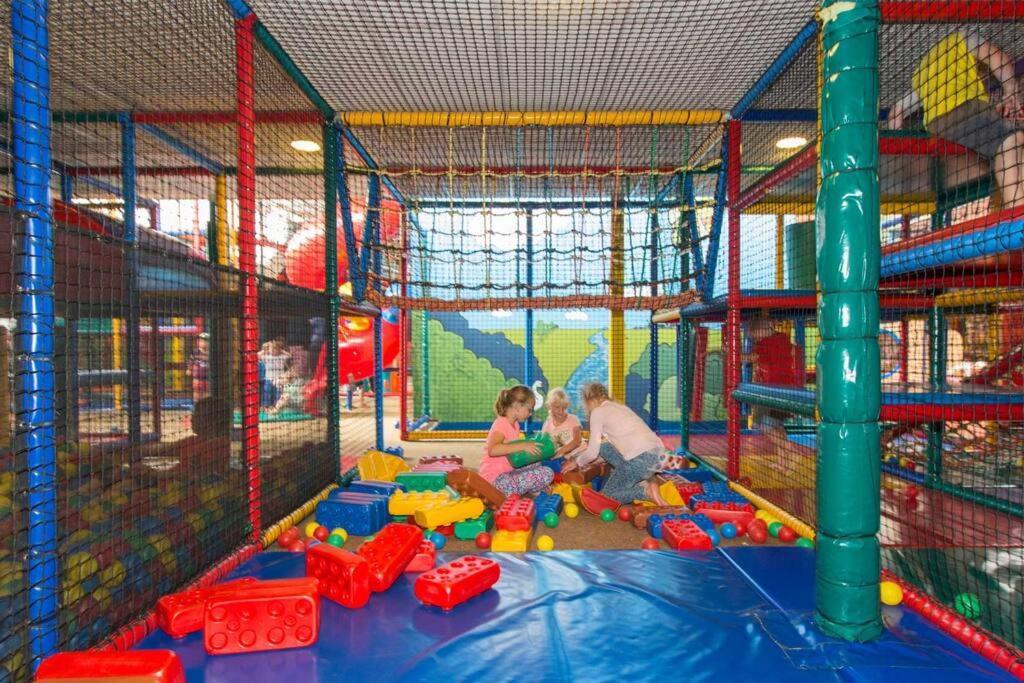 4-6 Persoons Vakantiewoning Met Eigen Tuin Bakkeveen Exterior foto